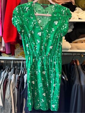 Banana Republic Green Floral V-Neck Women's Dress - size small